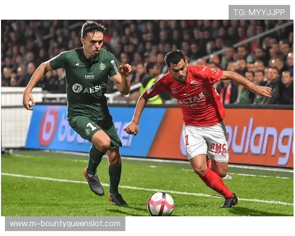 法甲竞争格局升级，从“一枝独秀”转向“三足鼎立”