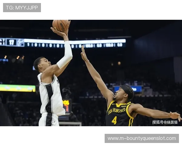 魔术103-112马刺：文班亚马篮板统治力压制魔术外线空间缺失